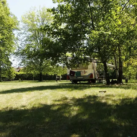 Glamping Pod Lipami