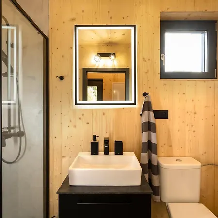 Glamping Pod Lipami *