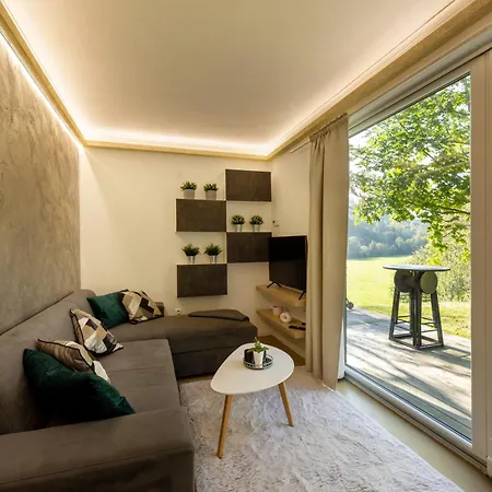 Glamping Pod Lipami Dolní Bečva