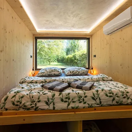 Glamping Pod Lipami *