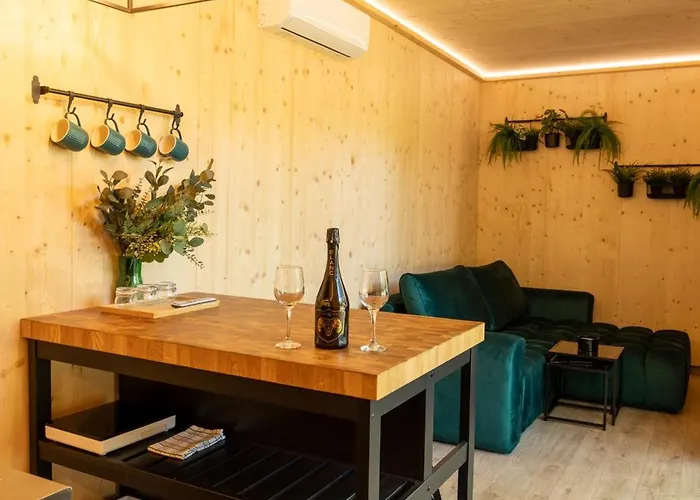 Camping Glamping Pod Lipami